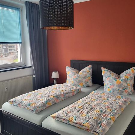 Apartment - Gaestewohnung - Unterkunft Monteure Chemnitz Eksteriør billede