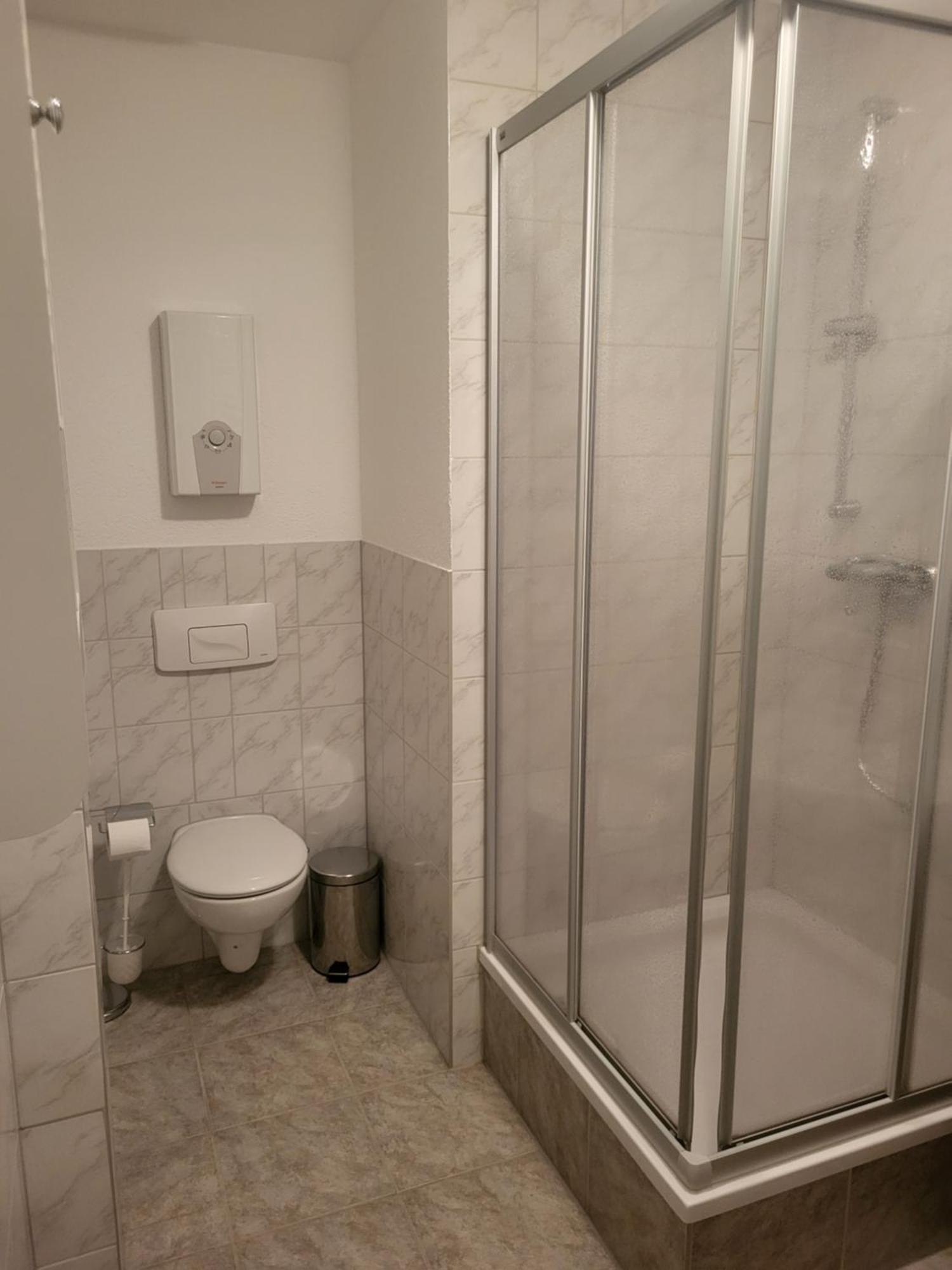Apartment - Gaestewohnung - Unterkunft Monteure Chemnitz Eksteriør billede